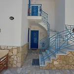 Matina Apartmán Tirós