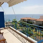 Matina Apartmán Tirós