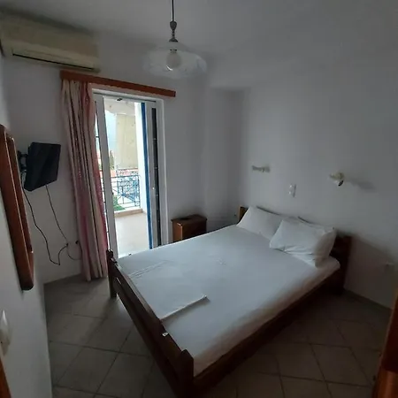 Matina Lejlighed Tirós